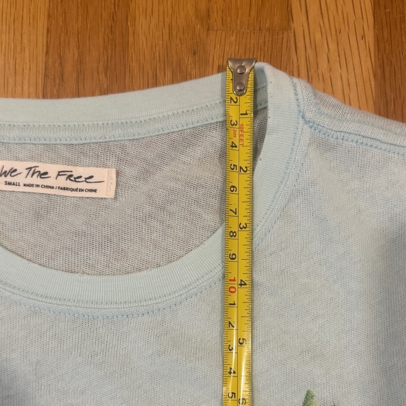 We The Free Light Blue Pineapple Tee - Picture 7 of 16